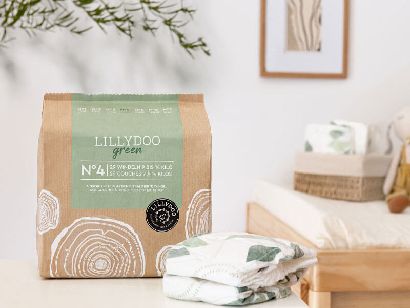 Plastic Neutral diapers from Lillydoo